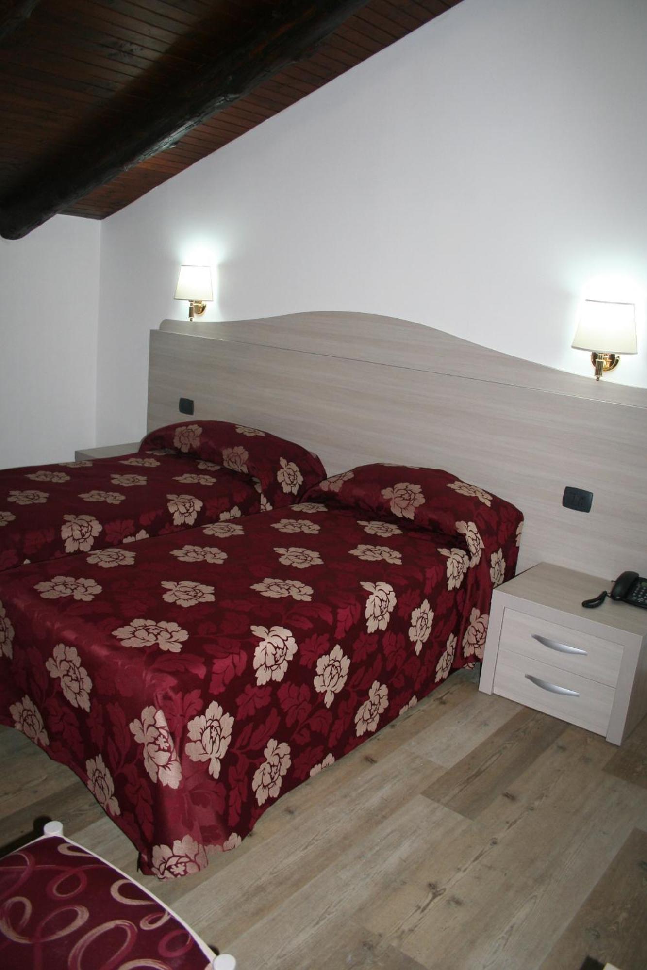 Agriturismo Cascina Del Vai Cairo Montenotte Værelse billede