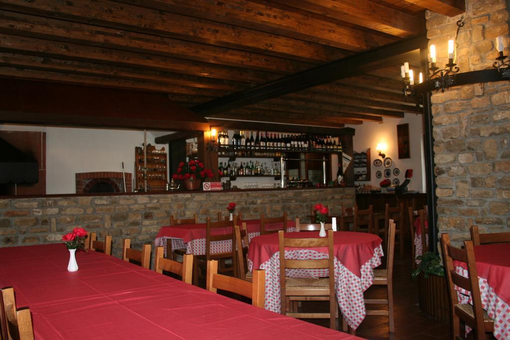 Agriturismo Cascina Del Vai Cairo Montenotte Eksteriør billede